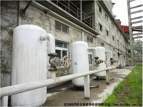 儲氣罐里面出現空壓機油的正確處理方法.jpg
